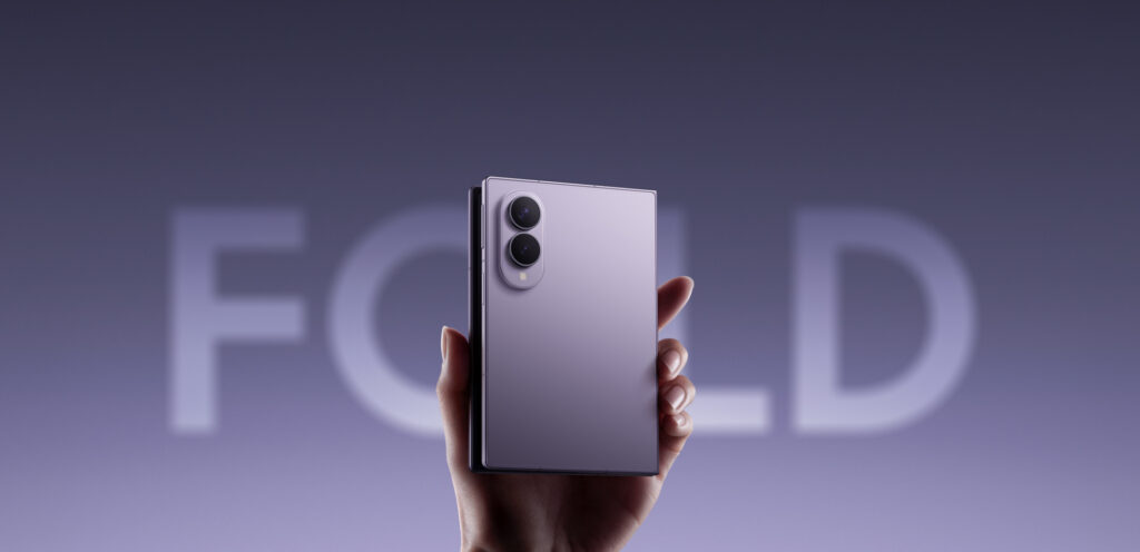 galaxy z fold8 features kv
