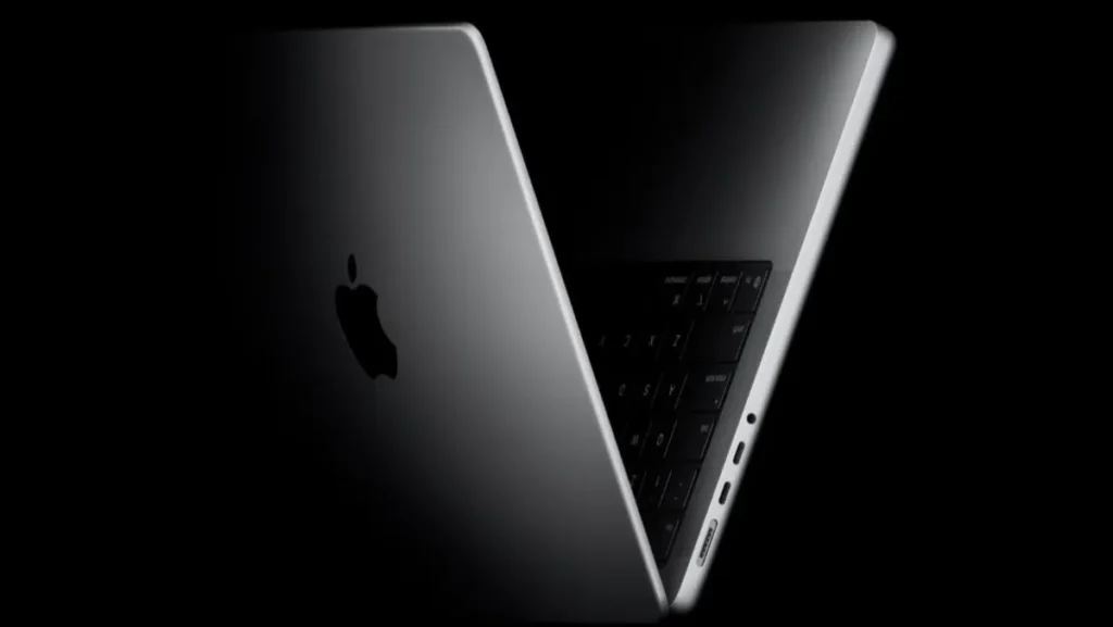 أبل تقترب من طرح أول macbook بشاشة لمسية.. وoled تصل إلى ipad mini